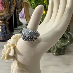 Elegant Silver and Blue Women's Ring